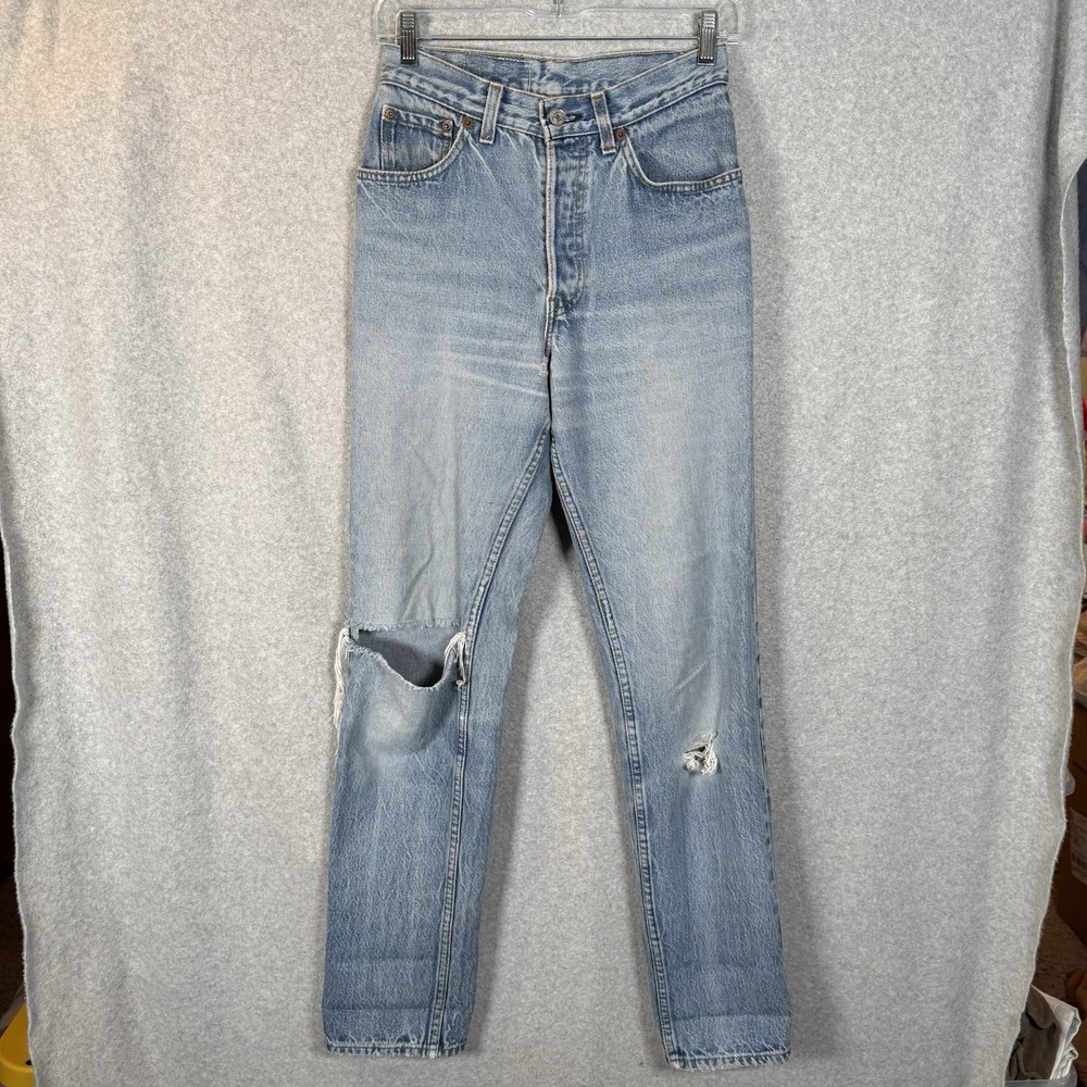 Vintage Levi's Jeans Womens 26 X 32 Distressed 90s Button Fly Pants